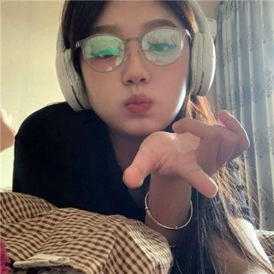 魔法少女与恶曾是敌人。